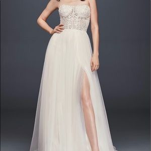 A-Line strapless Wedding dress ivory/nude size 4